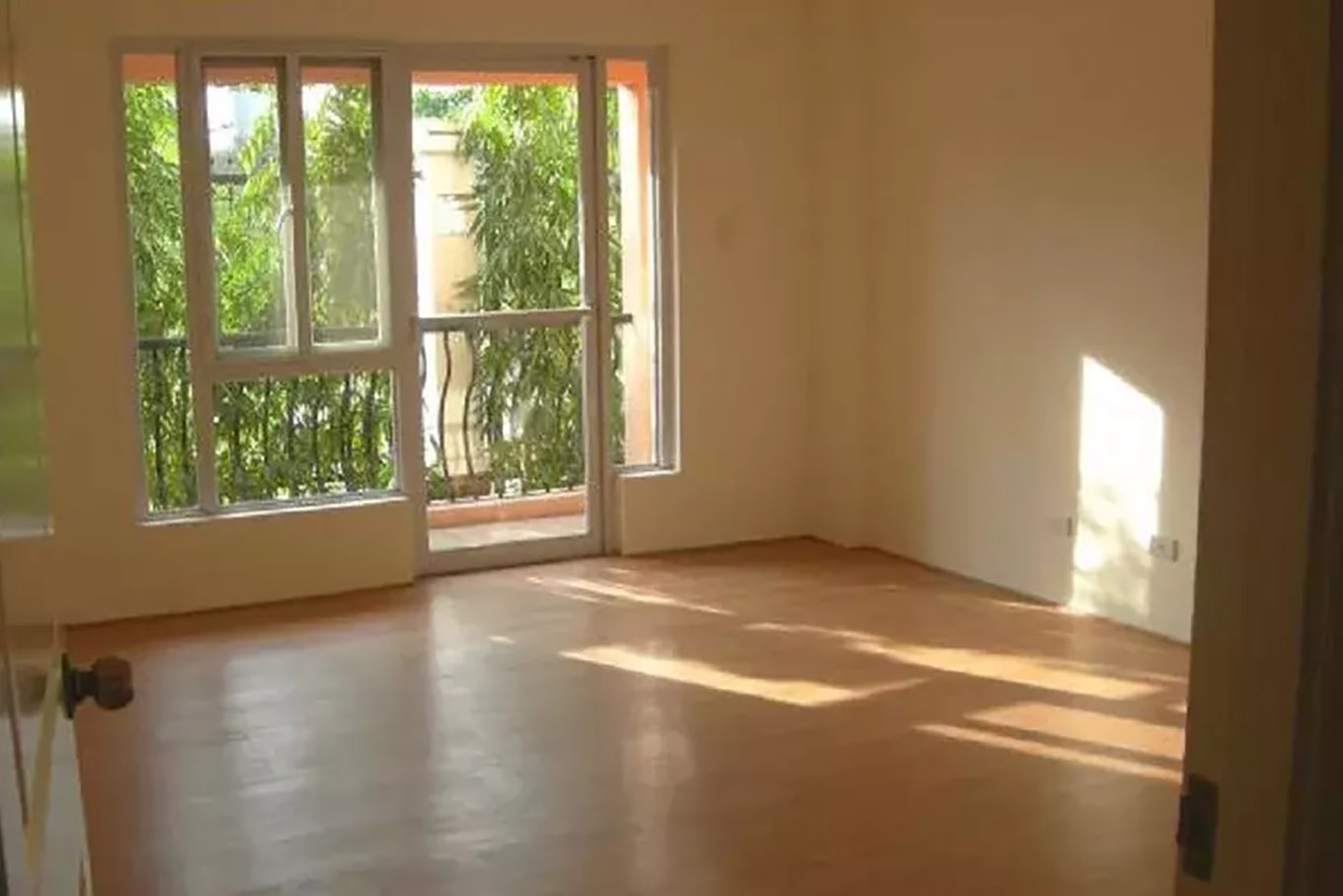 McKinley Hill Garden Villas 03