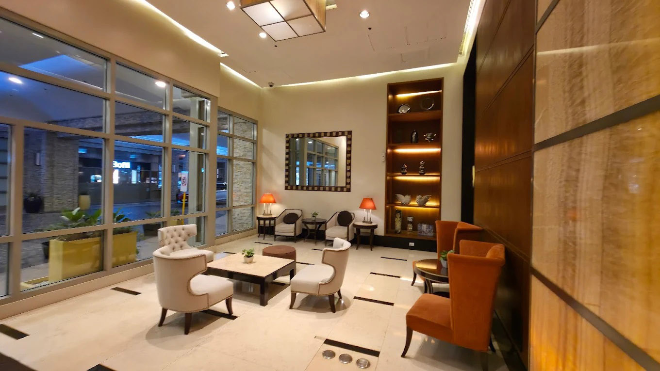 The Residences at Greenbelt 03