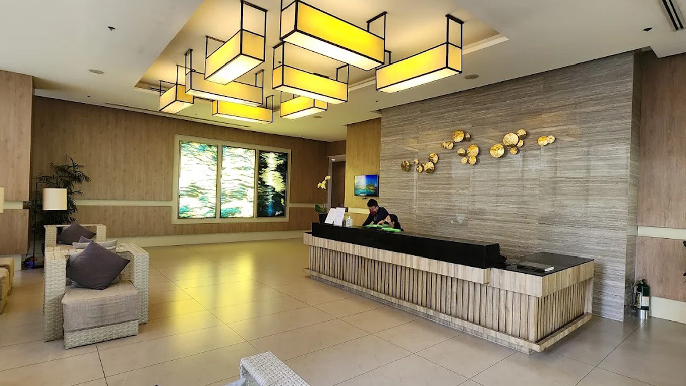 The Sequoia at Two Serendra 02