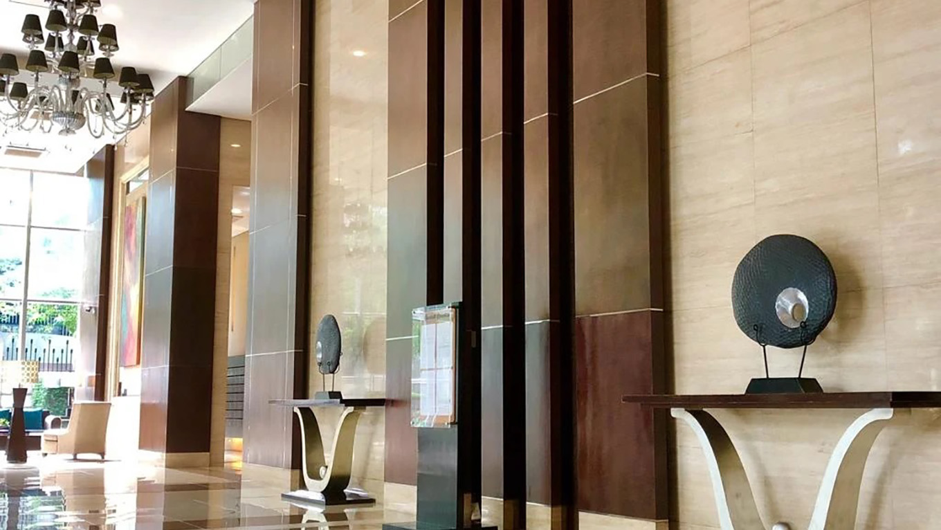 The St. Francis Shangri-La Place 02
