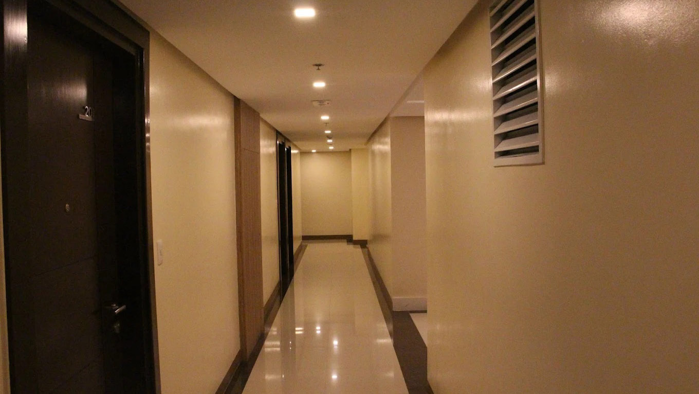 The Viceroy Tower 1